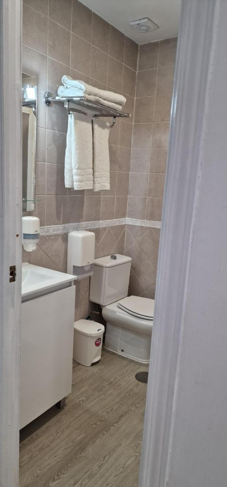 Apartamentos Ana'S Cozy Inns Torremolinos Exteriér fotografie