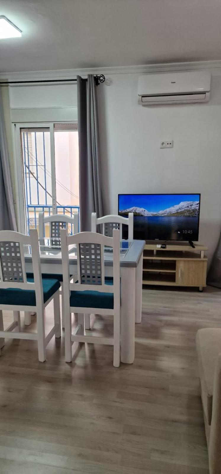 Apartamentos Ana'S Cozy Inns Torremolinos Exteriér fotografie